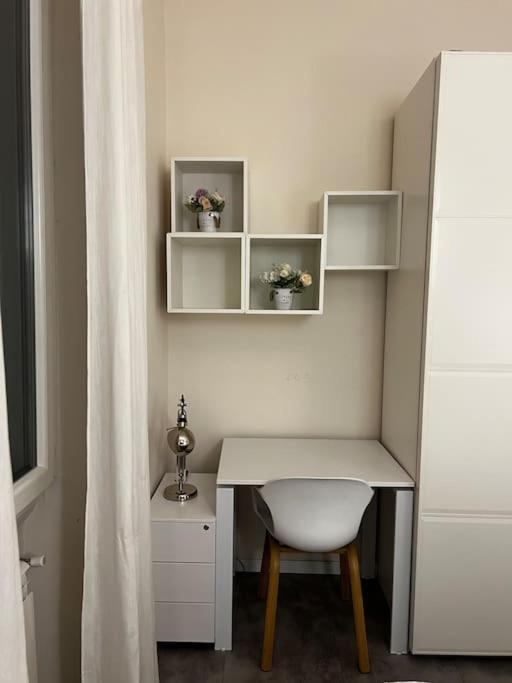 Appartement 10 Min Da Navigli E Centro, Nuova E Luminosa Oasi 1p *